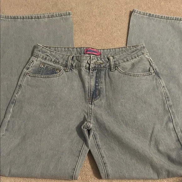 Edikted Light Blue Flare Jeans With Bow - Picture 4 of 5